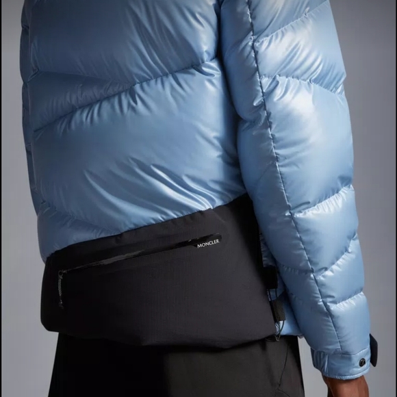 NWT$1,860 MONCLER Yonne Zigzag Channeled Blue Down Puffer Jacket Coat Sz 4 (XL) - Picture 5 of 16